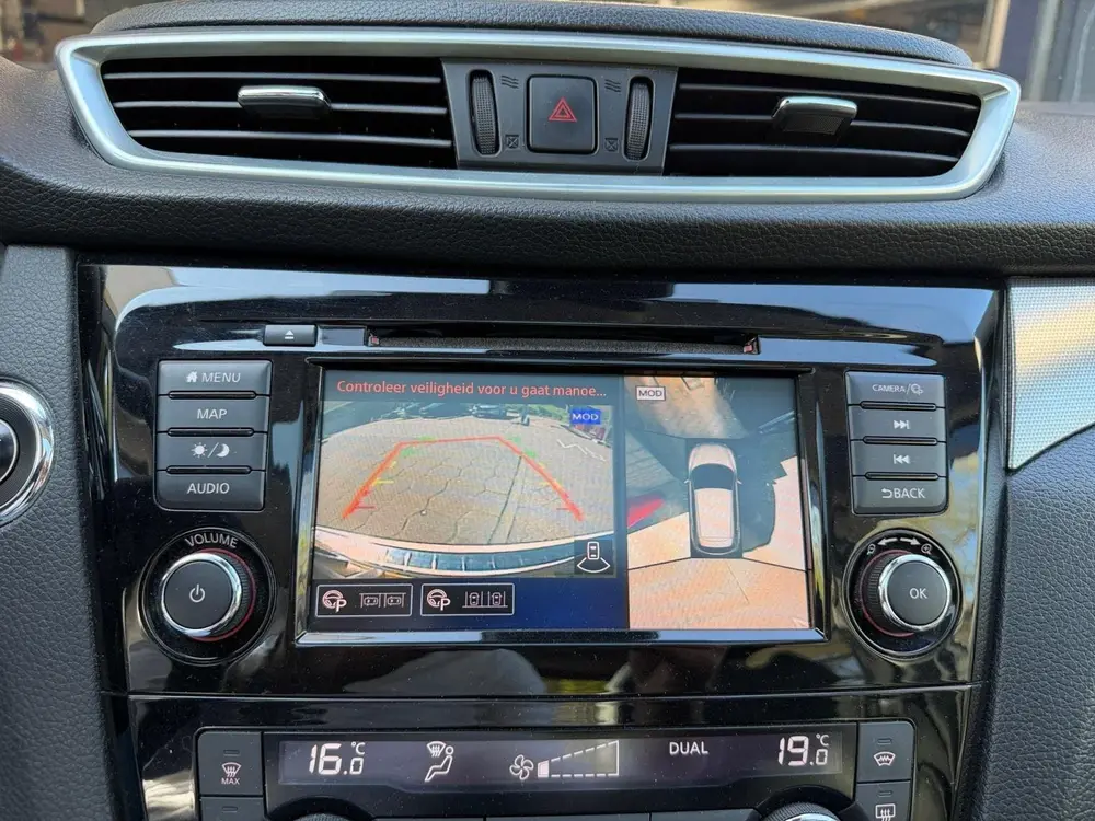Nissan Qashqai 1.3 DIG-T Tekna uit 2020, foto 18