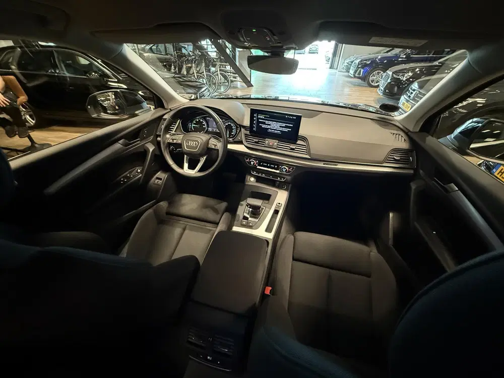 Audi Q5 50 TFSIe Advanced edition PHEV uit 2022, foto 4