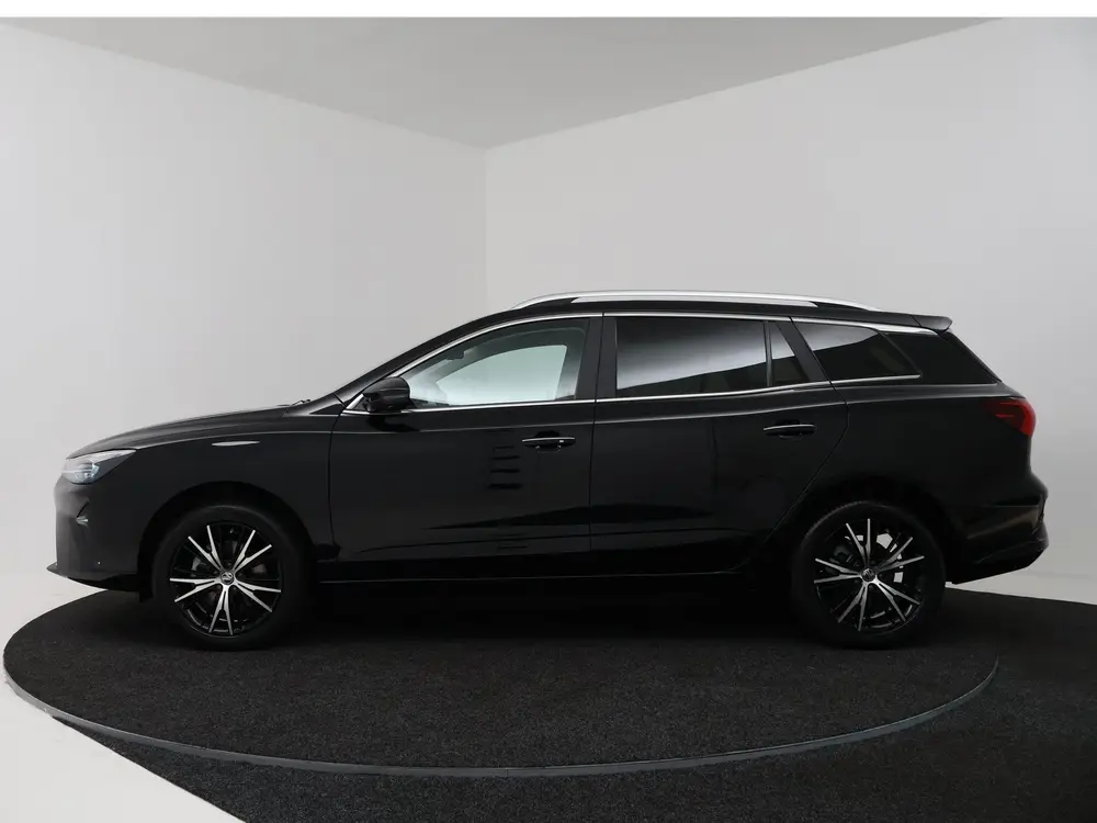 MG MG5 Standard Range Luxury 50 kWh uit 2022, foto 4