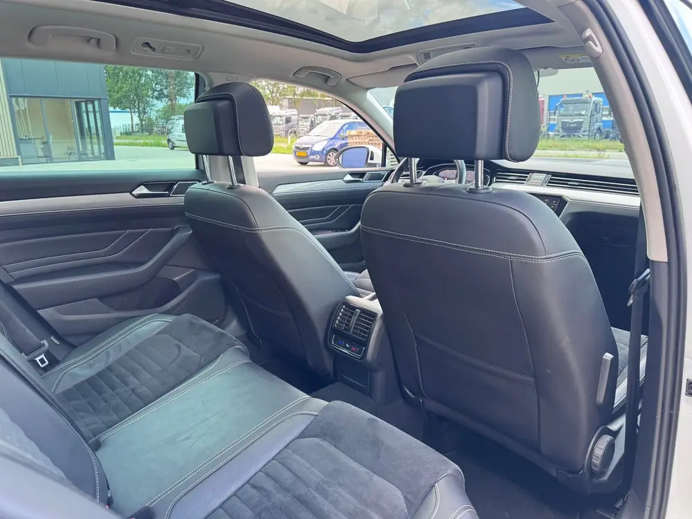 Volkswagen Passat Variant 1.4 TSI PHEV GTE Business|HUD|pano uit 2020, foto 15
