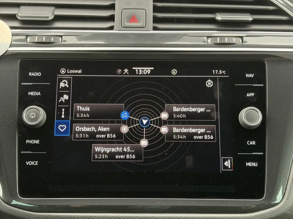 Volkswagen Tiguan 1.4 TSI eHybrid R-Line Business+ 266pk | V uit 2022, foto 16