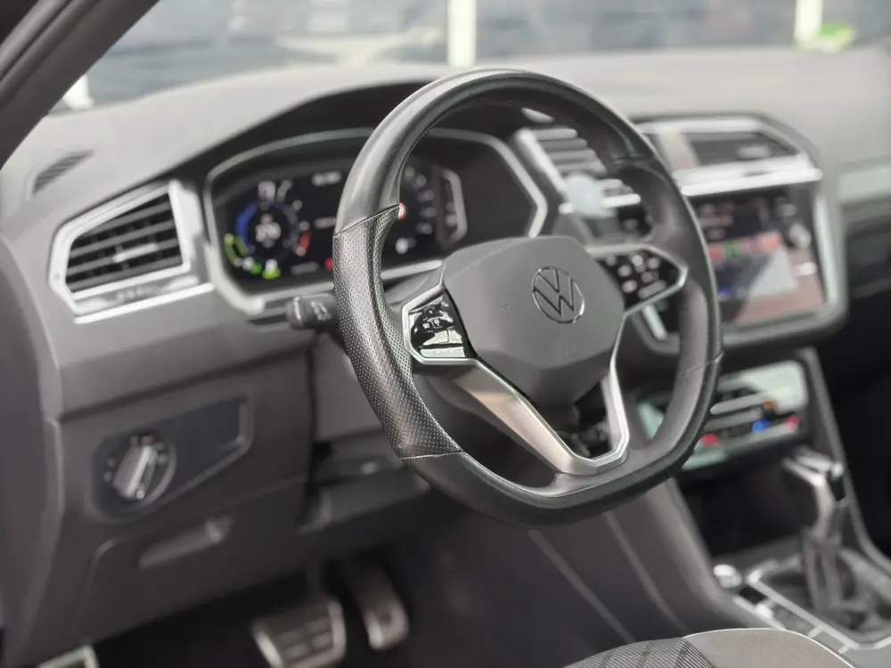 Volkswagen Tiguan 1.4 TSI eHybrid R-Line Business+ 266pk | V uit 2022, foto 9