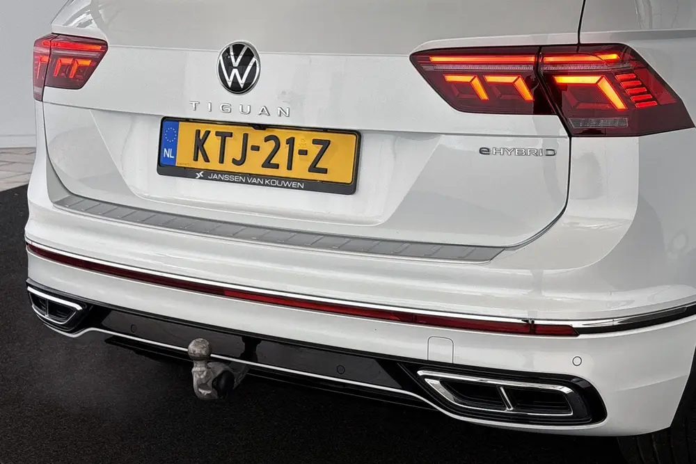 Volkswagen Tiguan 1.4 TSI eHybrid R-Line Business+ Pano Trek uit 2022, foto 12