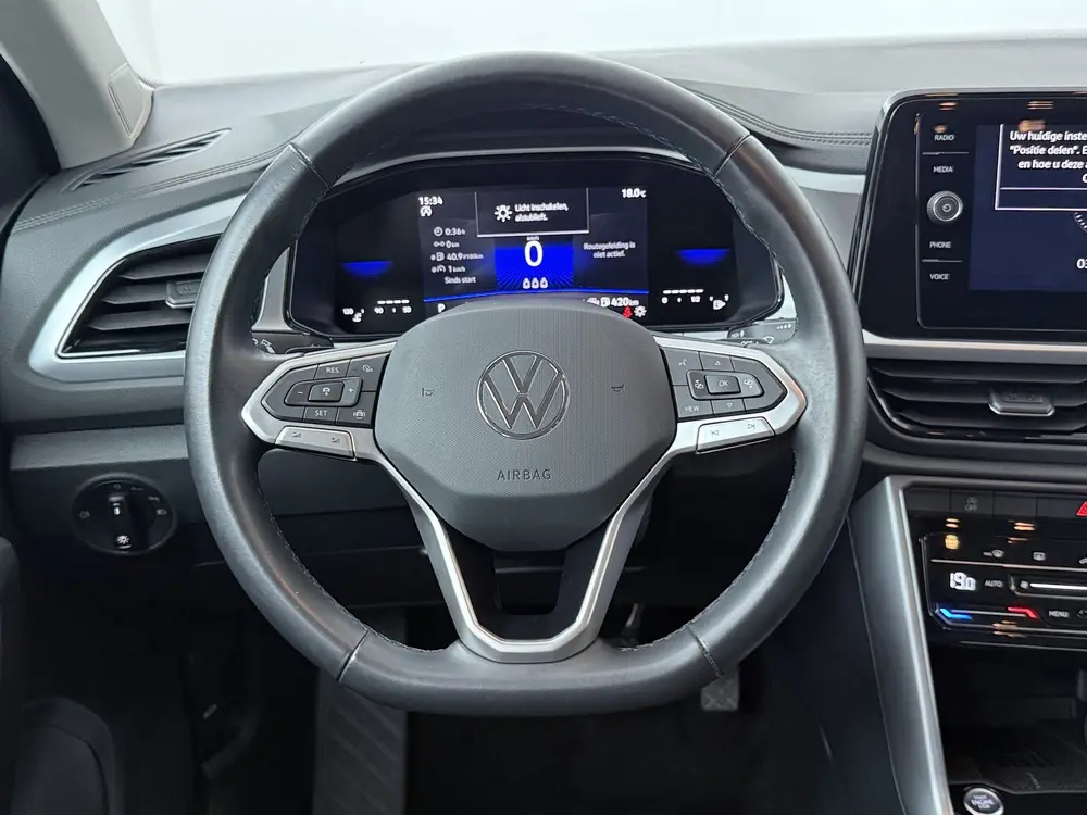Volkswagen T-Roc 1.5 TSI Life Edition | AUTOMAAT | Adapt. Cr uit 2025, foto 12