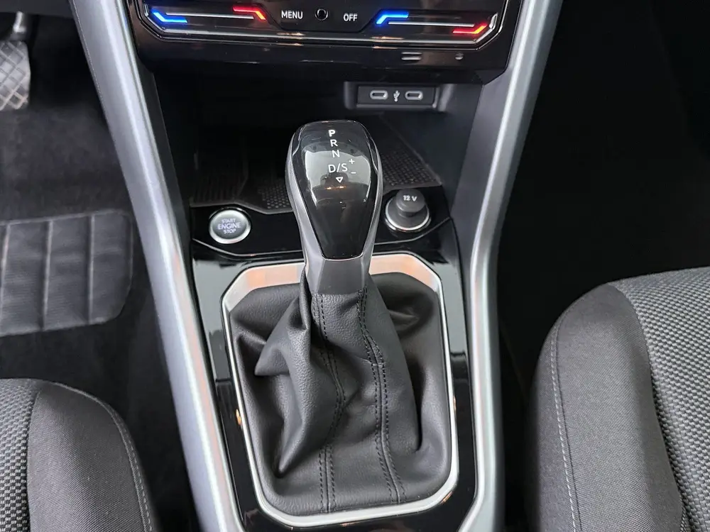 Volkswagen T-Roc 1.5 TSI Life Edition | AUTOMAAT | Adapt. Cr uit 2025, foto 19
