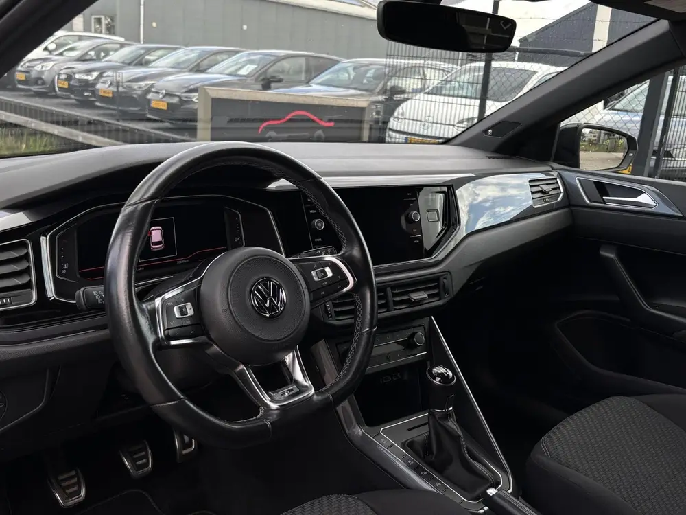 Volkswagen Polo 1.0 TSI Highline Business R acc pdc apple ca uit 2020, foto 12