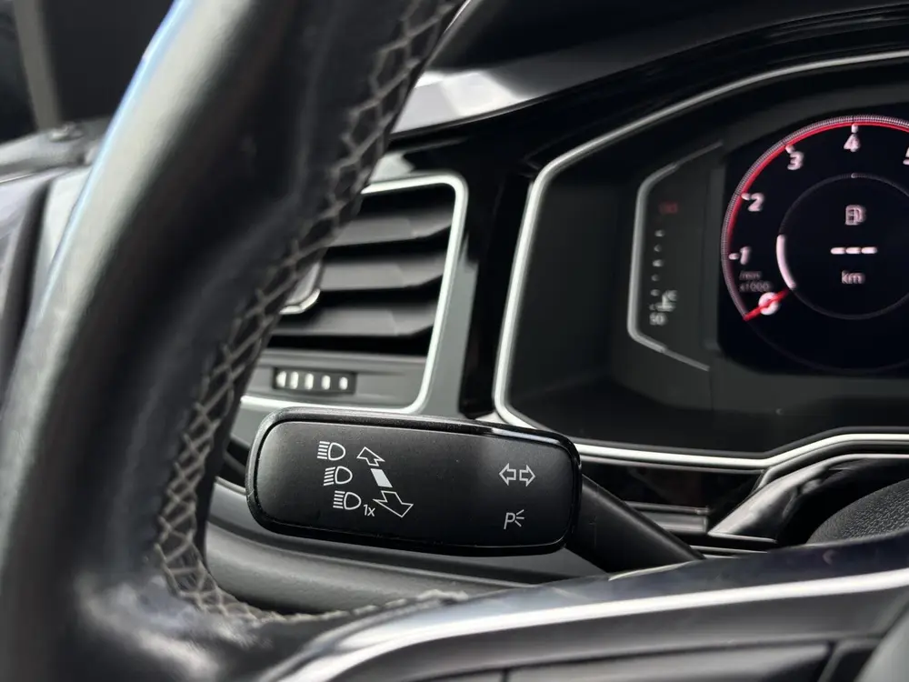 Volkswagen Polo 1.0 TSI Highline Business R acc pdc apple ca uit 2020, foto 14