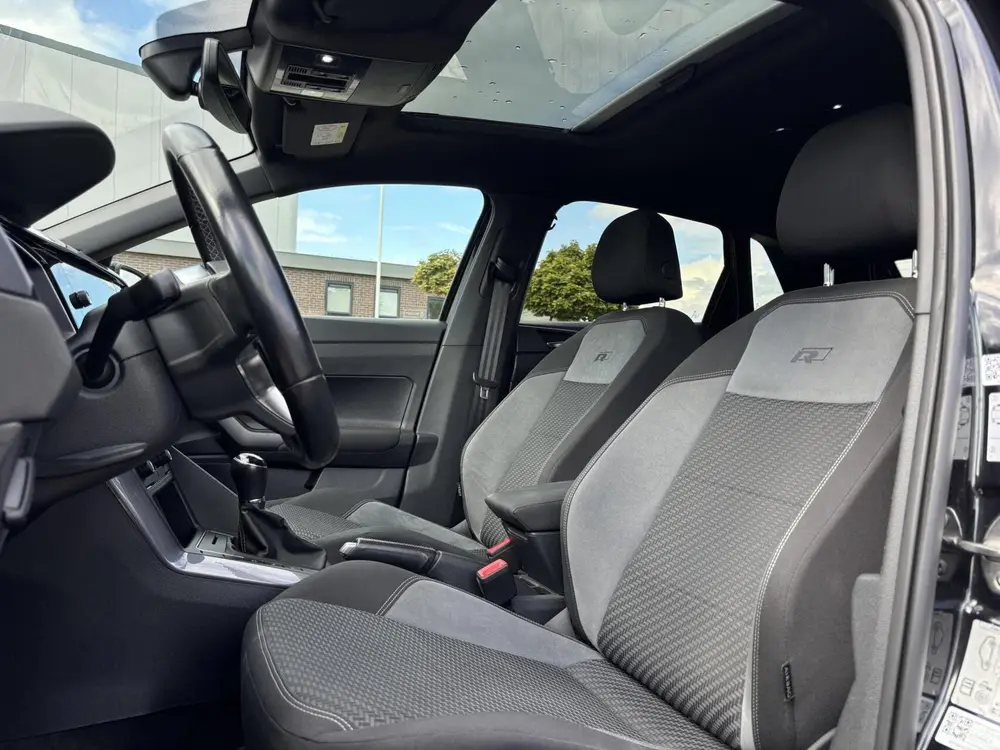 Volkswagen Polo 1.0 TSI Highline Business R acc pdc apple ca uit 2020, foto 8