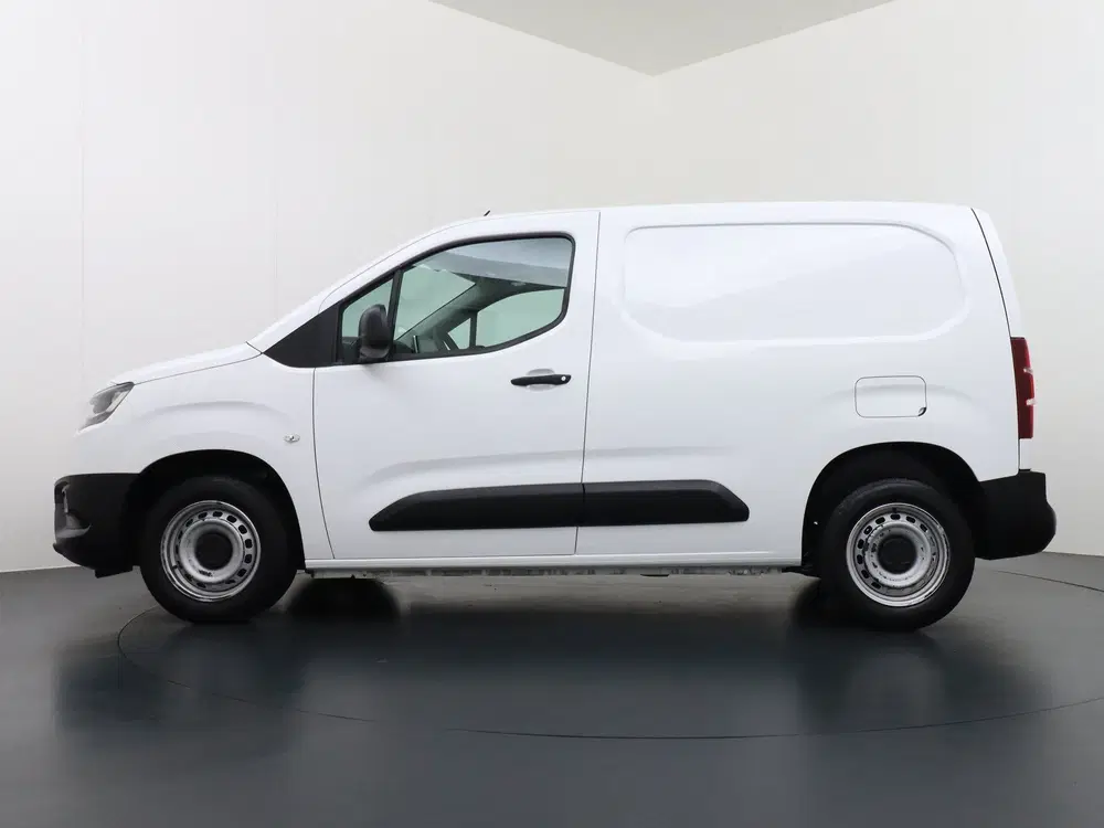 Toyota Proace City 1.5 D-4D Cool 102PK Airco uit 2022, foto 2