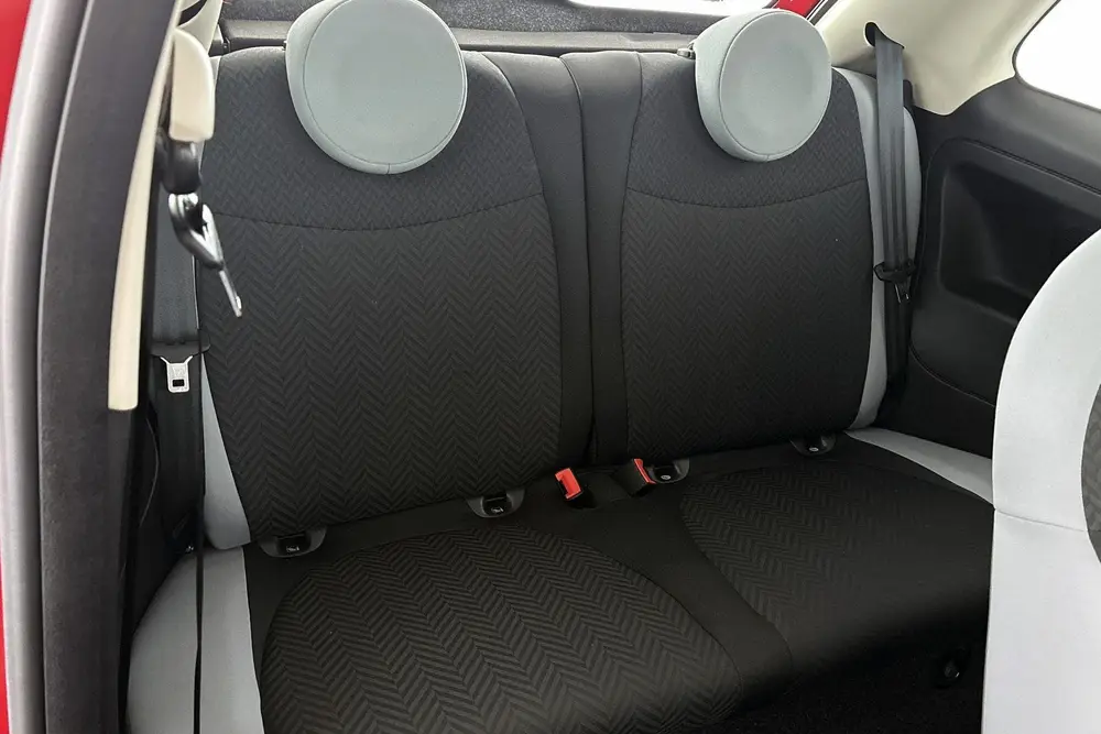 Fiat 500 0.9 TwinAir Turbo Young Airco Navigatie Cruise Cont uit 2019, foto 8