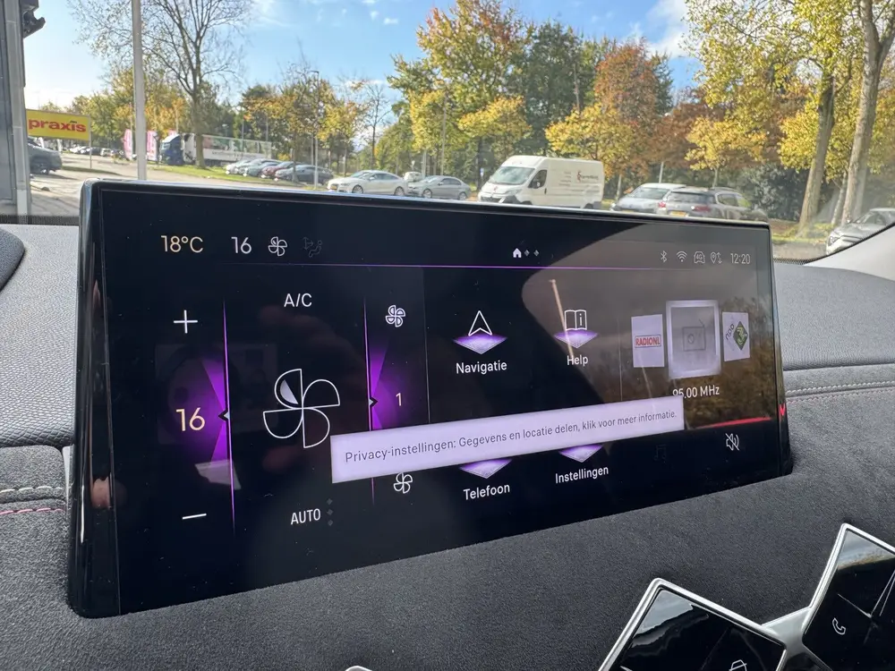 DS Automobiles DS 3 DS DS 3 Hybrid 136pk Performance Line Auto uit 2024, foto 12