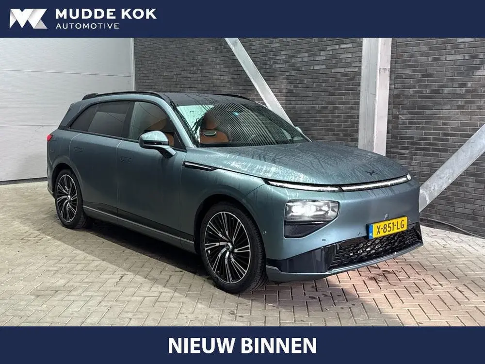 Xpeng G9 AWD Performance 98 kWh | Luchtvering | Stoelventila uit 2024
