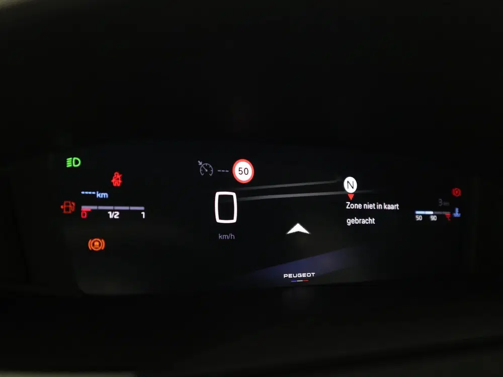Peugeot 208 1.2 Hybrid 110 e-DCS6 Allure uit 2025, foto 18