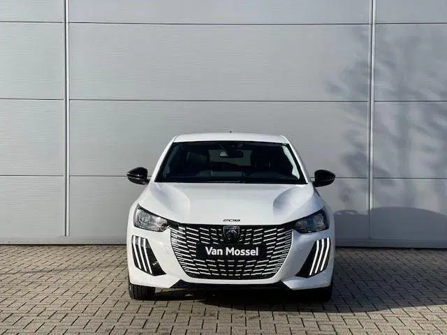 Peugeot 208 1.2 Hybrid 110 e-DCS6 Allure uit 2025, foto 3