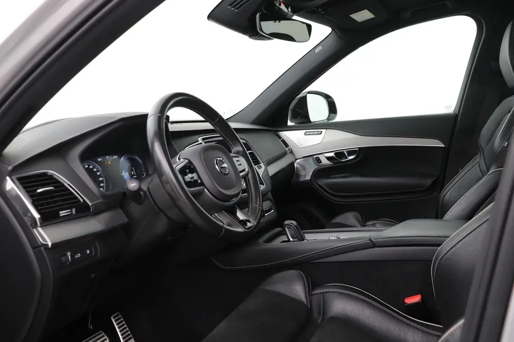 Volvo XC90 T8 Recharge R-Design uit 2021, foto 3