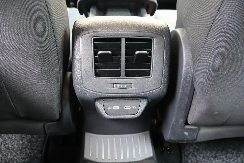 Volkswagen T-Roc 1.0 TSI 110pk Style | Navigatie | Adaptieve uit 2021, foto 19