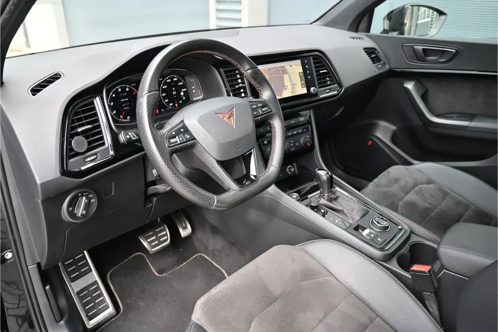 Cupra Ateca 2.0 TSI 4DRIVE 300 PK / PANO / BEATS / LED / 360 uit 2019, foto 10