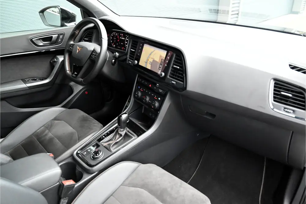 Cupra Ateca 2.0 TSI 4DRIVE 300 PK / PANO / BEATS / LED / 360 uit 2019, foto 5