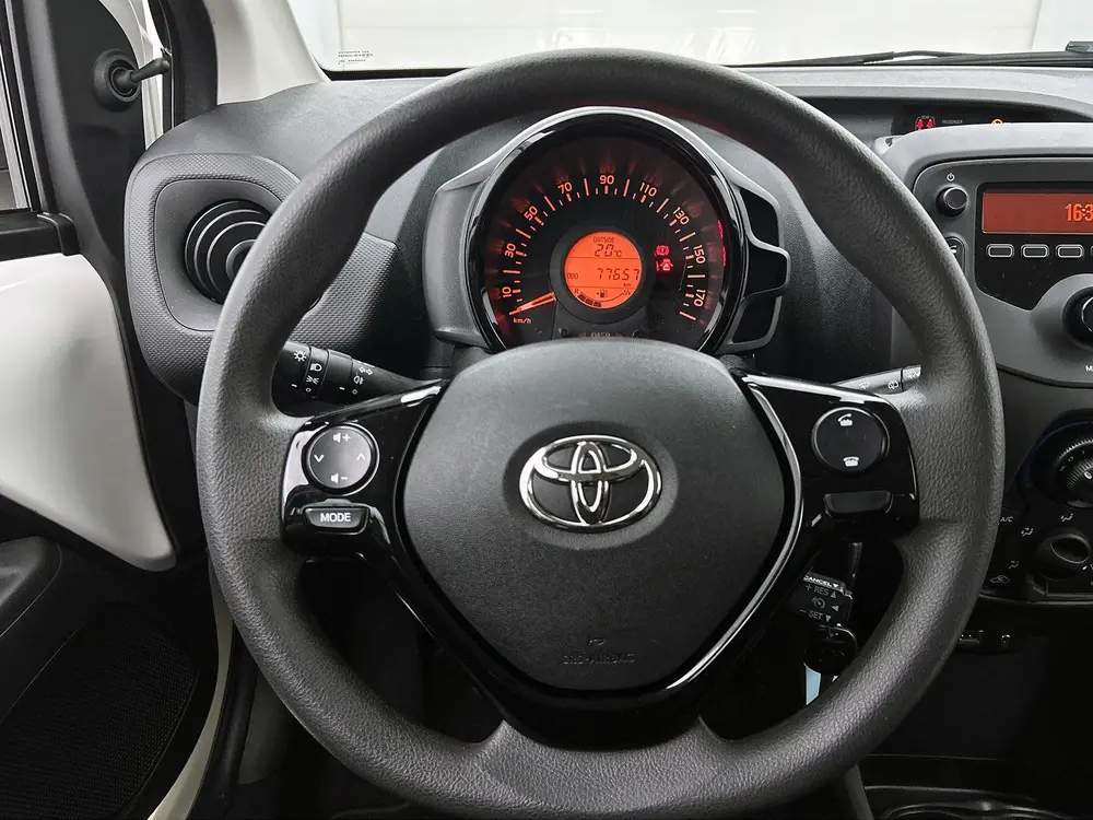 Toyota Aygo 1.0 VVT-i x-fun | Dealer onderhouden | Airco | E uit 2019, foto 20
