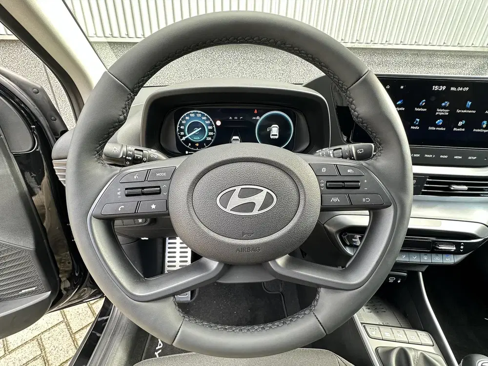 Hyundai BAYON 1.0 T-GDI 48V 100PK Premium Sky Open dak I uit 2024, foto 19