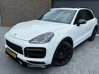 Porsche Cayenne 3.0 E-Hybrid, BTW, SPORT DESIGN, PANO DEALER uit 2020