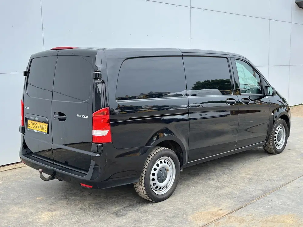 Mercedes-Benz Vito 119 1.9 CDI 190pk Automaat L2H1 9G-Tronic uit 2022, foto 3