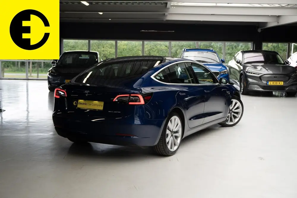 Tesla Model 3 Long Range AWD 75 kWh | SOH 90,4% | Lichtmetal uit 2019, foto 12