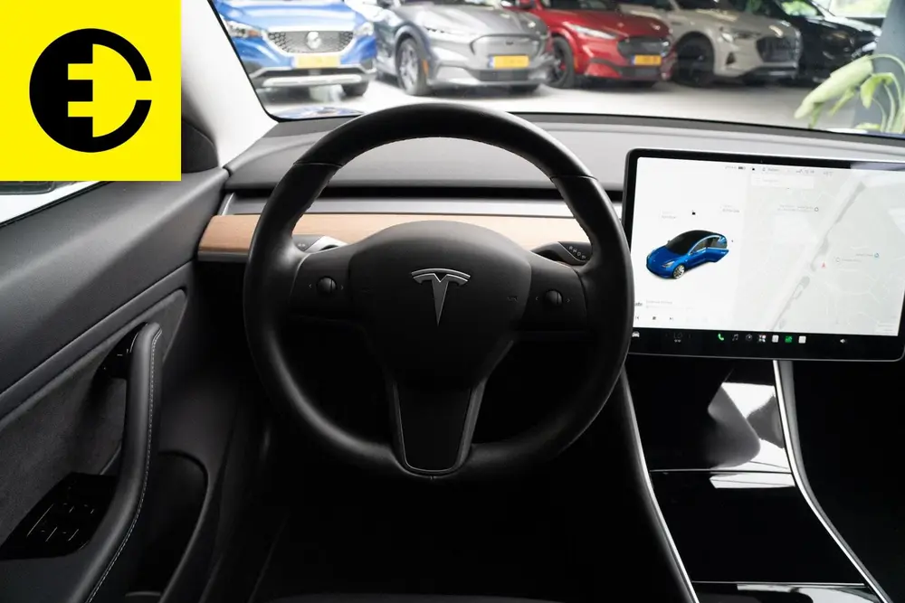 Tesla Model 3 Long Range AWD 75 kWh | SOH 90,4% | Lichtmetal uit 2019, foto 17