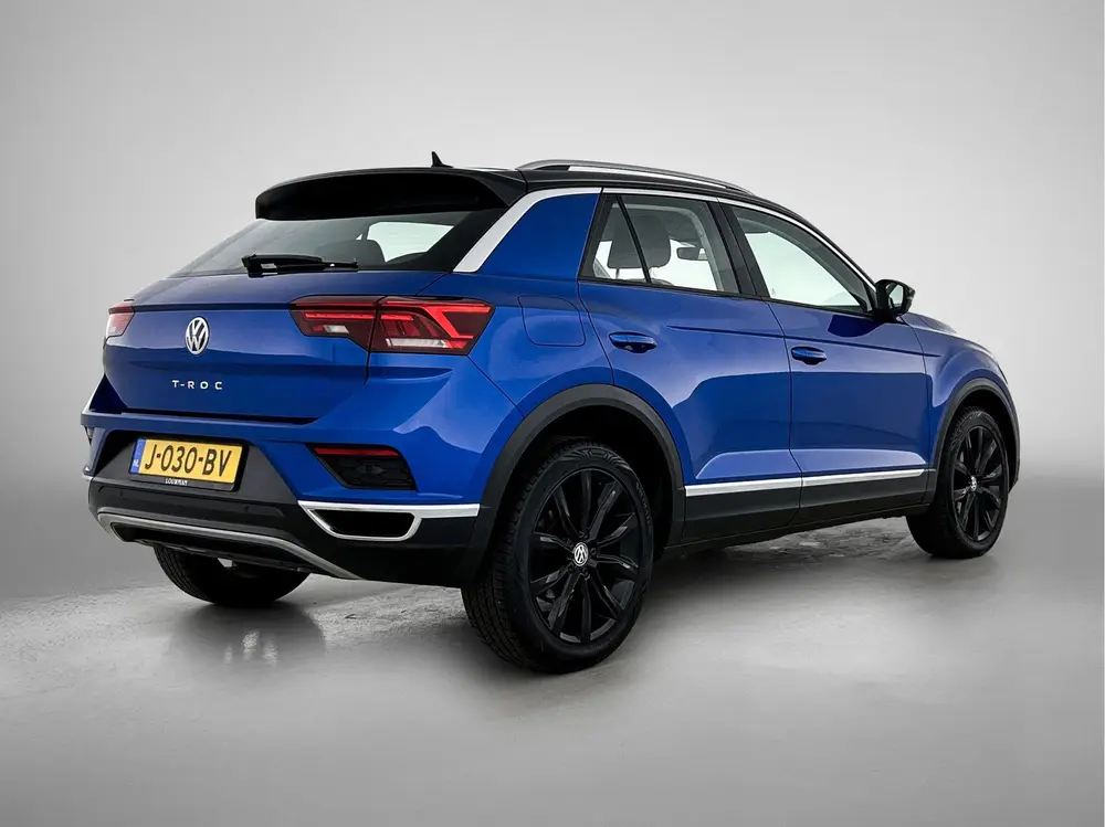 Volkswagen T-Roc 1.5TSI 150pk Sport | 18" LMV | App-connect uit 2020, foto 2