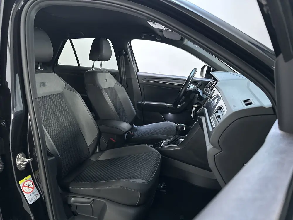 Volkswagen T-Roc 1.5 TSI 150pk DSG Sport Business R R-Line C uit 2021, foto 5