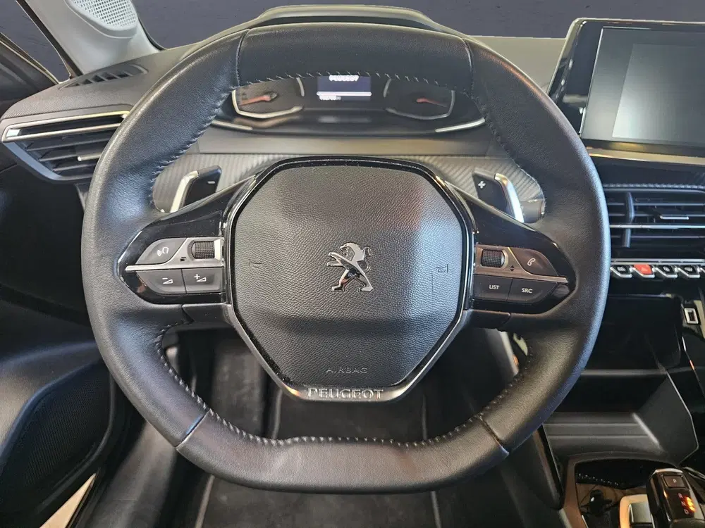 Peugeot 208 1.2 PureTech Active Pack uit 2021, foto 13