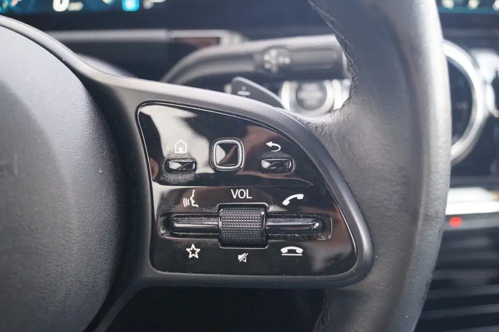 Mercedes-Benz GLA 180d Automaat Business Line -ECC-NAVI-TREK uit 2022, foto 15