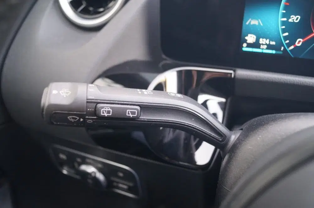Mercedes-Benz GLA 180d Automaat Business Line -ECC-NAVI-TREK uit 2022, foto 16
