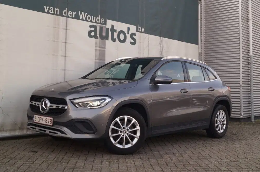 Mercedes-Benz GLA 180d Automaat Business Line -ECC-NAVI-TREK uit 2022, foto 2