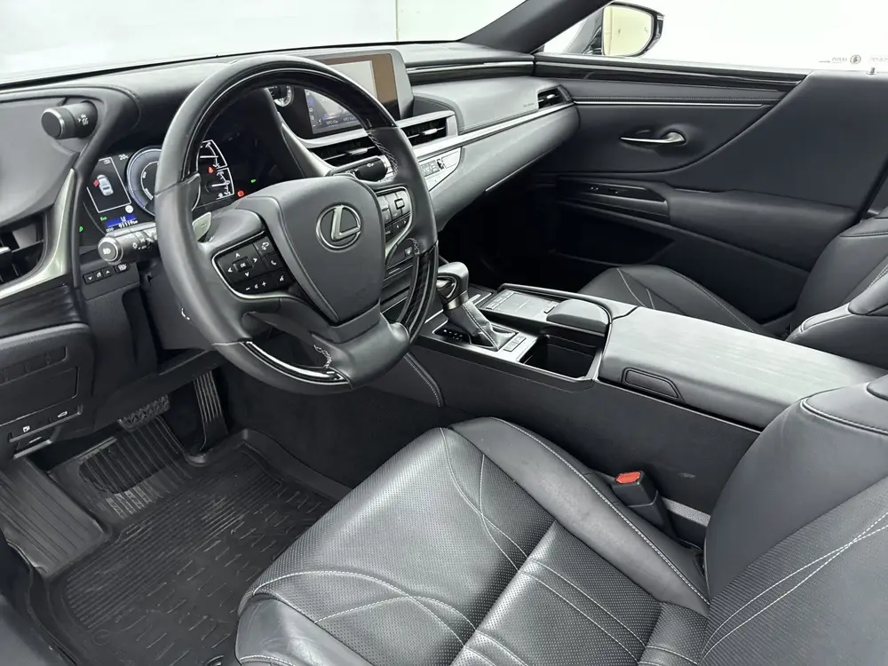 Lexus ES 300h Executive Line Limited | BTW-Auto | Carplay | uit 2021, foto 6