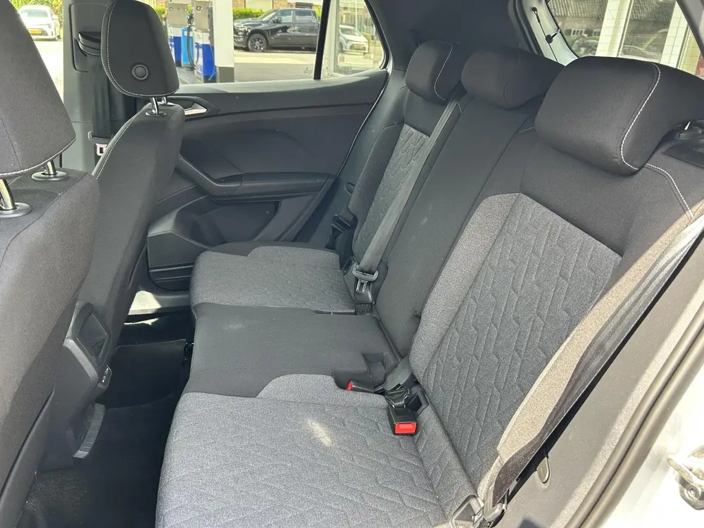 Volkswagen T-Cross 1.0 TSI Style uit 2023, foto 11