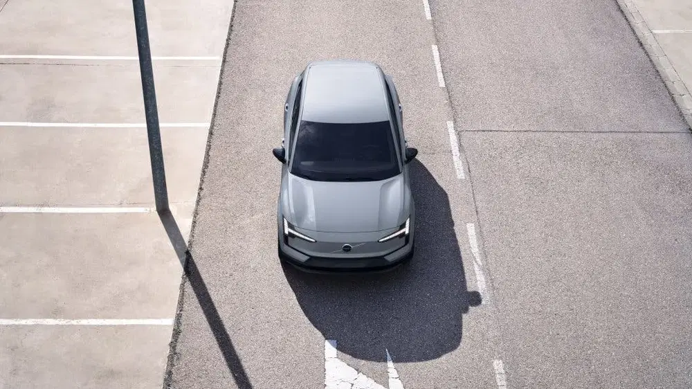 Volvo EX30 Extended Range Plus Europa (bj 2026) uit 2026, foto 9
