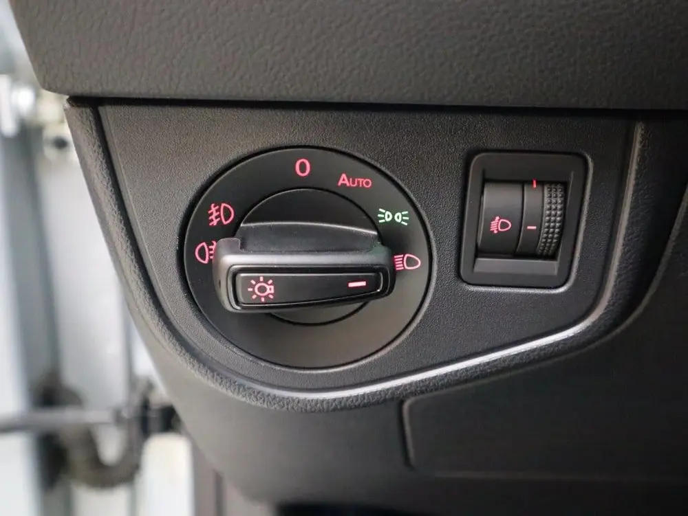 Volkswagen Polo 1.0 TSI Comf.l | cruise | navi | carplay | N uit 2020, foto 15