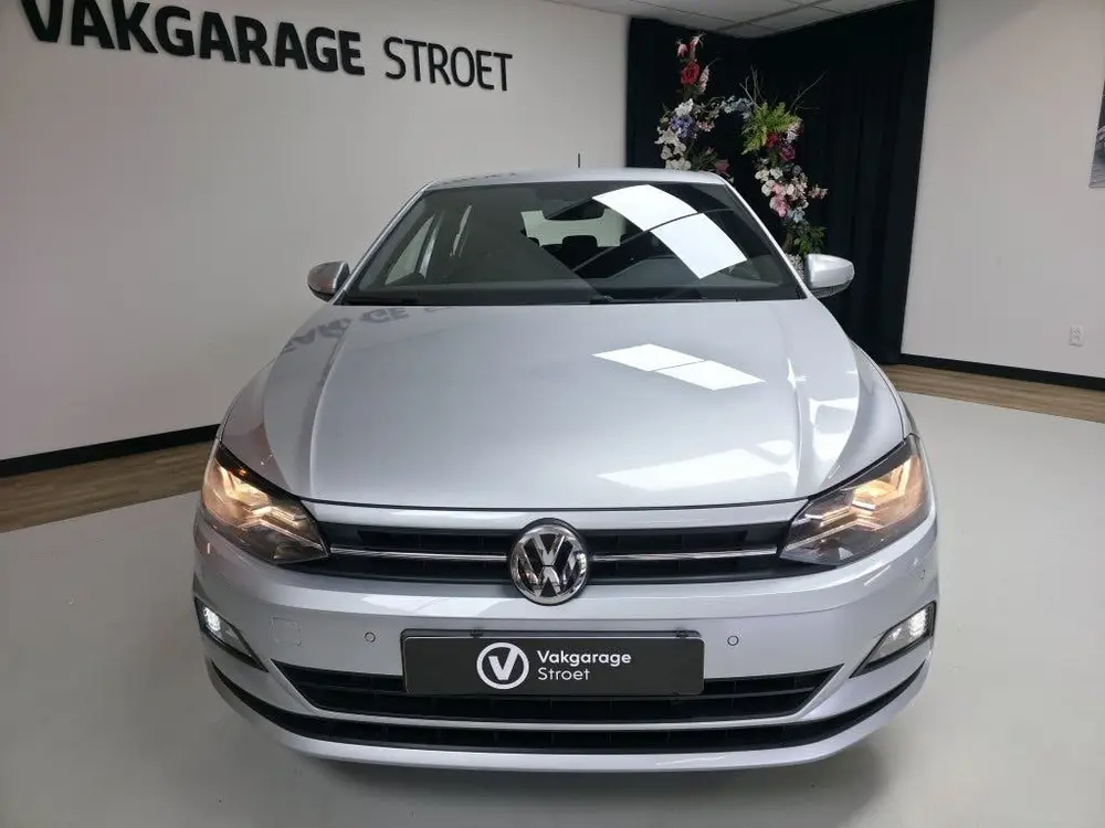 Volkswagen Polo 1.0 TSI Comf.l | cruise | navi | carplay | N uit 2020, foto 3