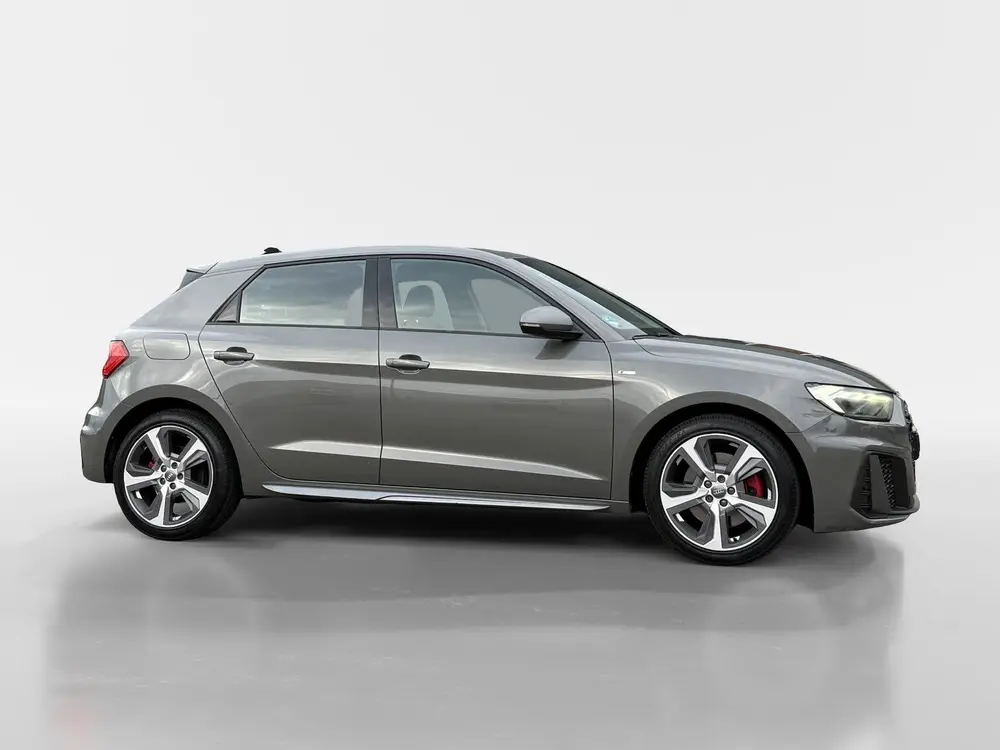 Audi A1 40 TFSI S Line Edition One Automaat 200 PK uit 2019, foto 4