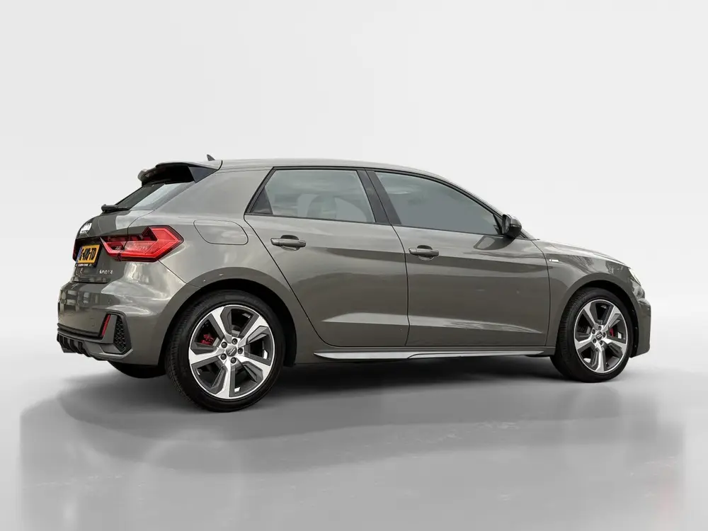 Audi A1 40 TFSI S Line Edition One Automaat 200 PK uit 2019, foto 5