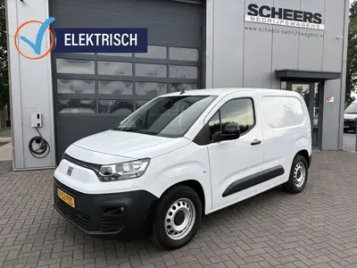 Fiat Doblo E-Doblò 50 kWh 3-zits uit 2023