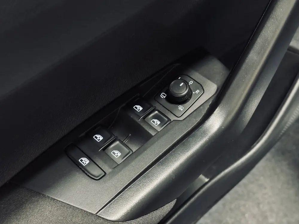 Volkswagen Taigo 1.0 TSI Life | Camera | Stoelverw. | Virtua uit 2023, foto 11