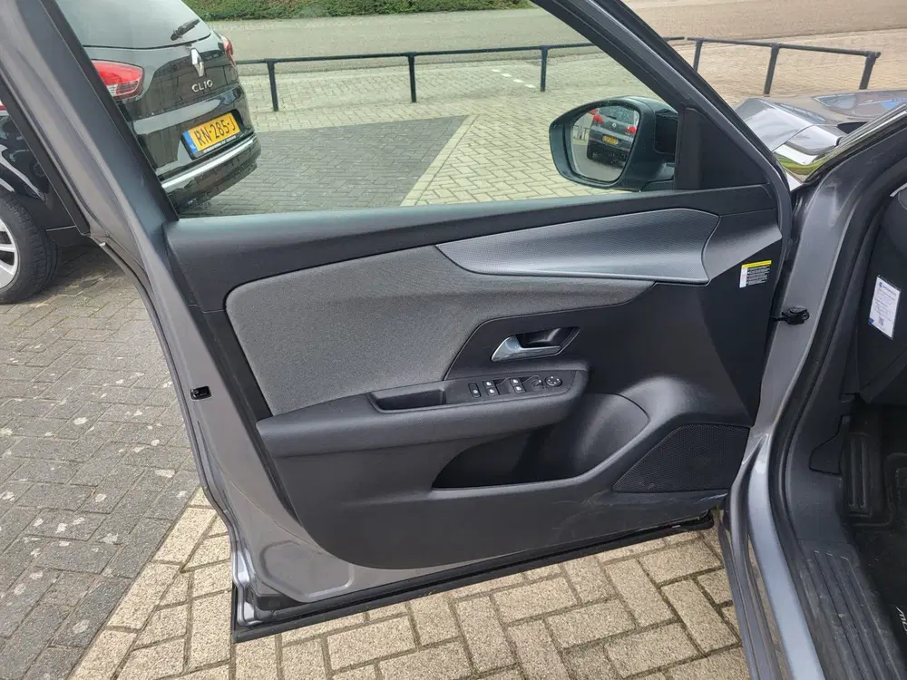 Opel Mokka 1.2 Level 2 uit 2023, foto 12