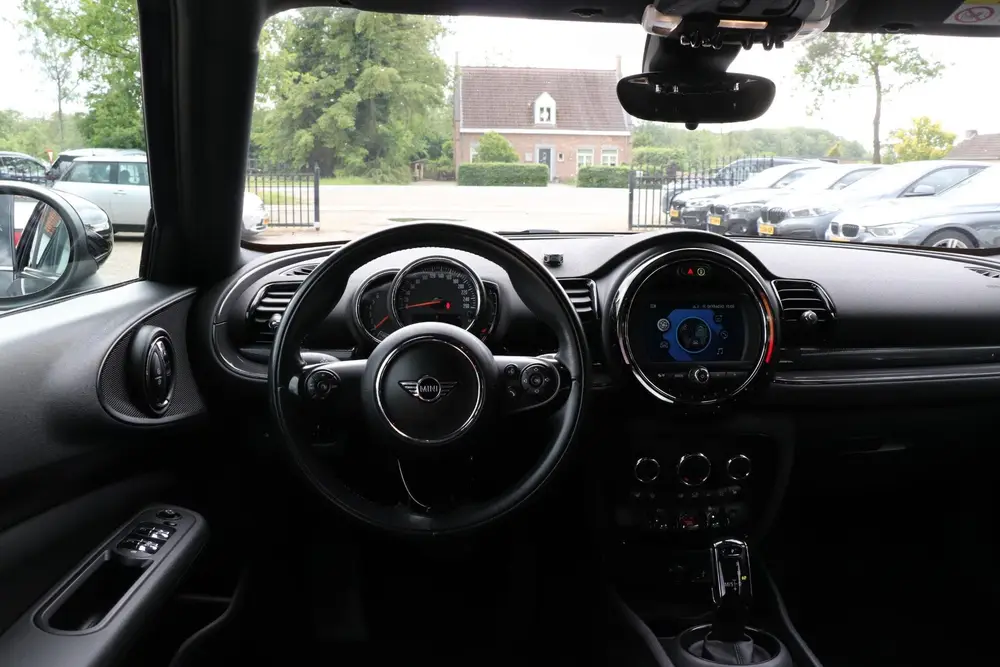 Mini Clubman 1.5 One |Stoelverwarming uit 2019, foto 12
