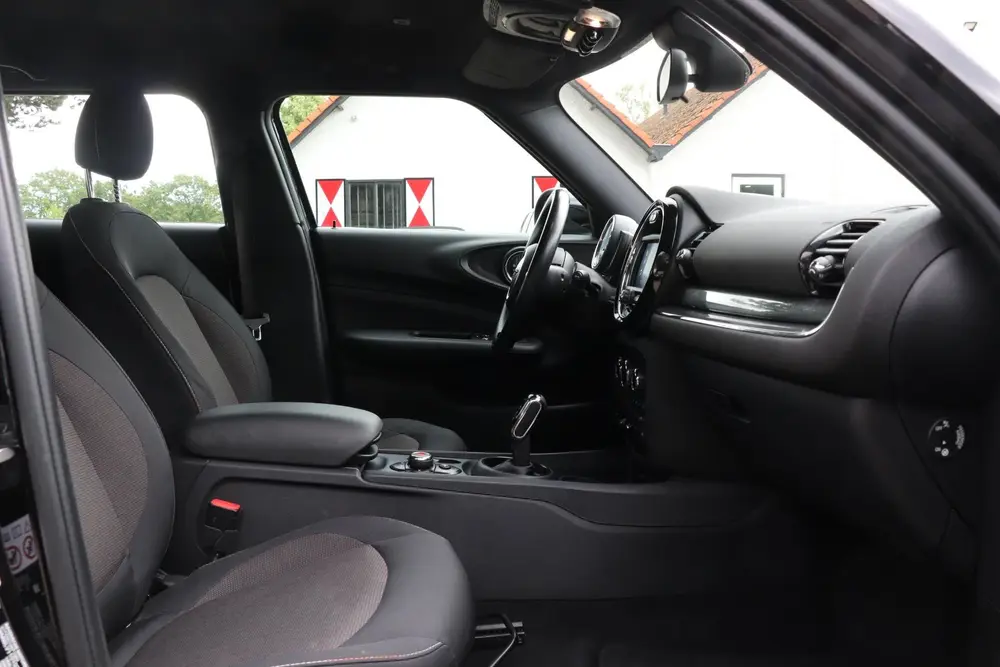 Mini Clubman 1.5 One |Stoelverwarming uit 2019, foto 15