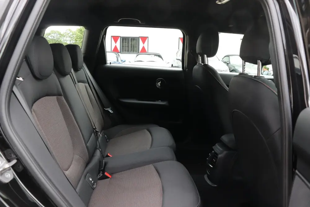 Mini Clubman 1.5 One |Stoelverwarming uit 2019, foto 17