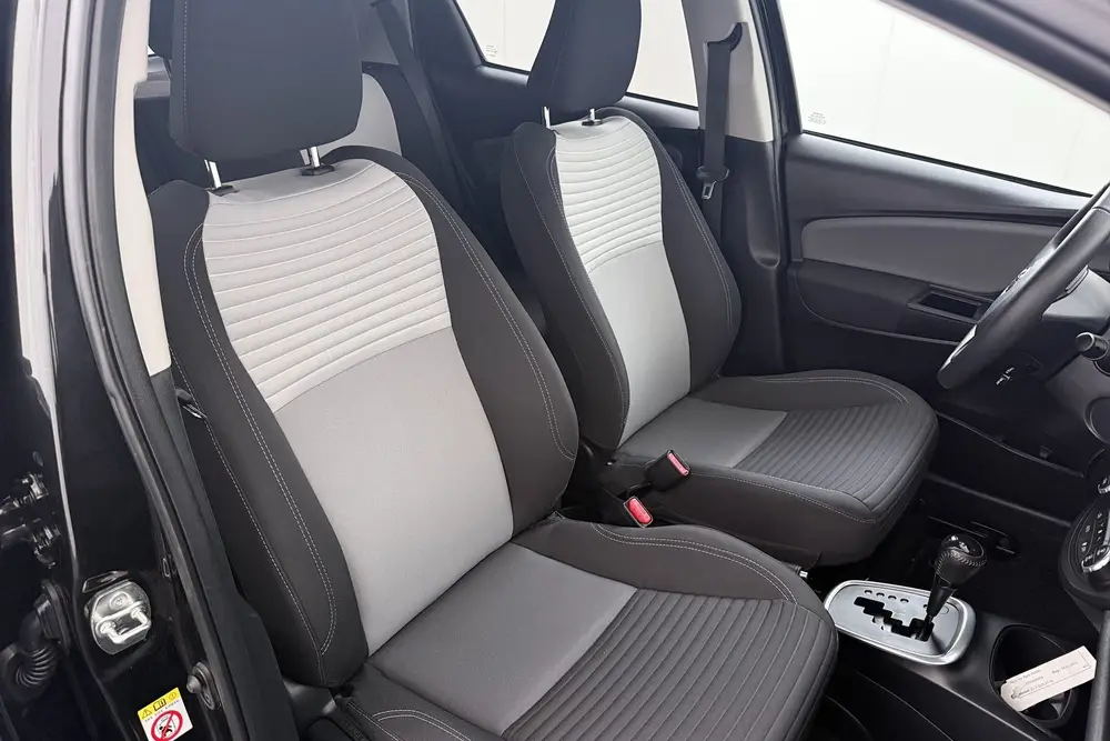 Toyota Yaris 1.5 Aut. Hybrid Dynamic Camera Climate Navi Pri uit 2019, foto 14