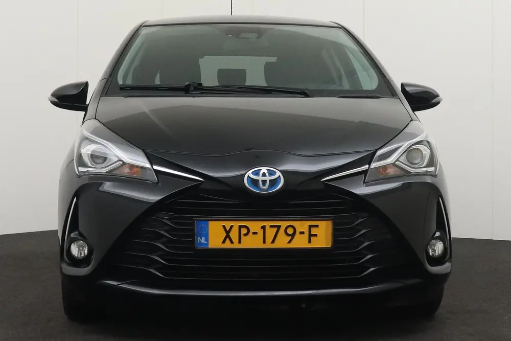 Toyota Yaris 1.5 Aut. Hybrid Dynamic Camera Climate Navi Pri uit 2019, foto 3