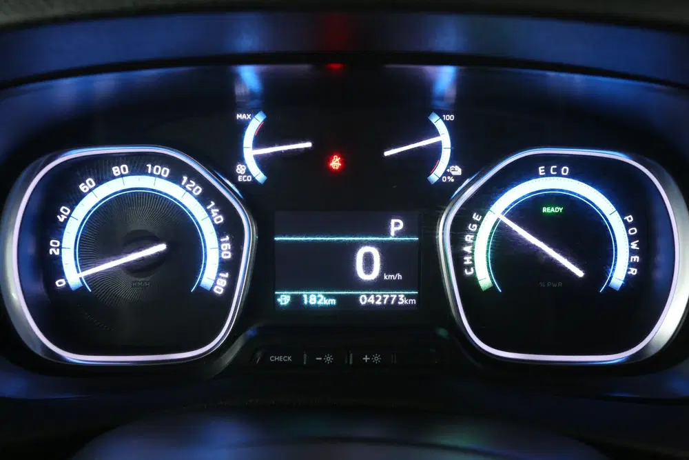 Toyota Proace 75 kWh L2H1 uit 2024, foto 15